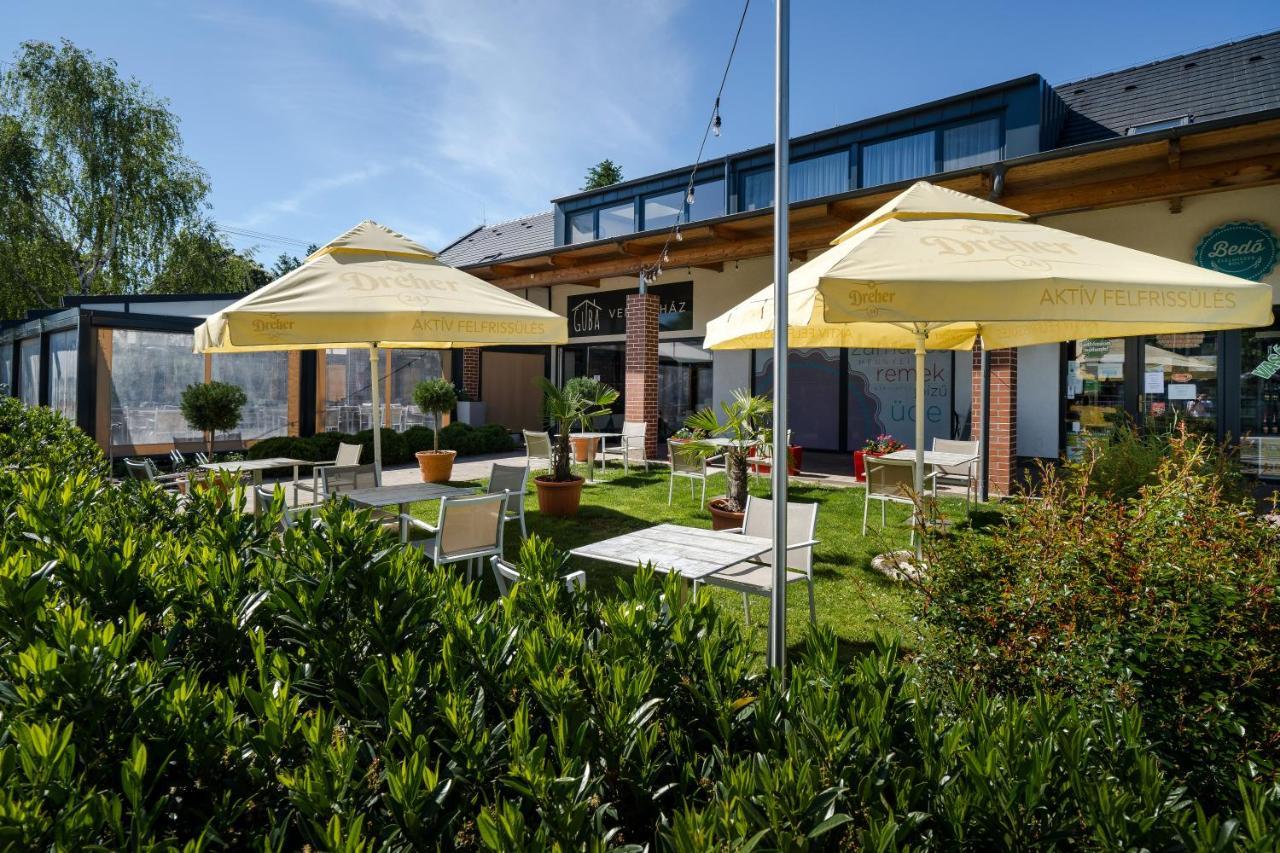 Guba Vendégház Gyorujbarat Exterior foto